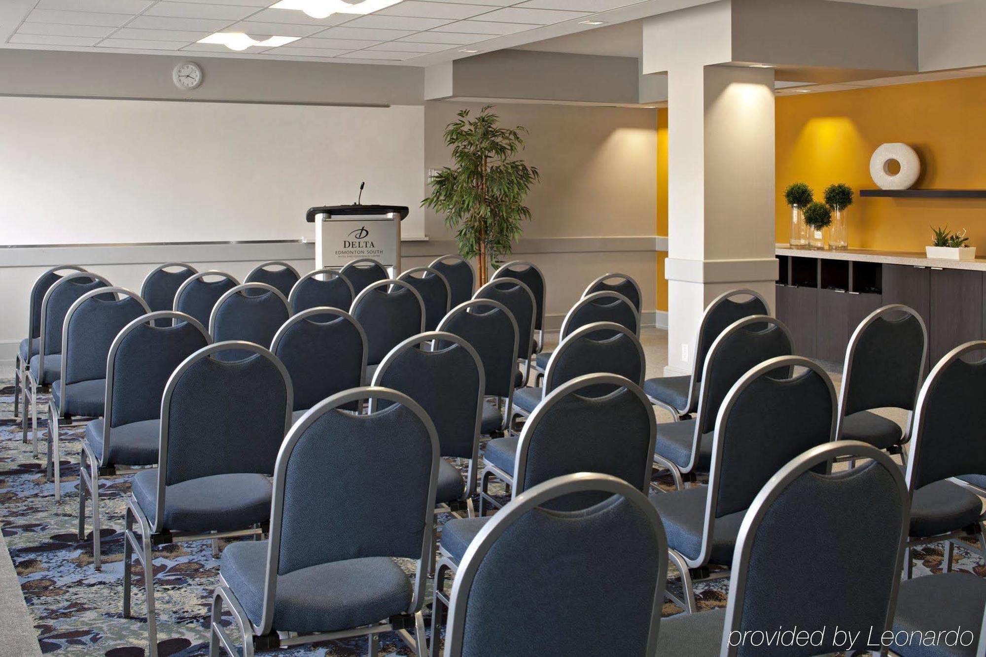 Delta Hotels By Marriott Edmonton South Conference Centre Extérieur photo